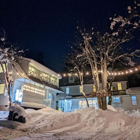 Montblanc Hakuba Familia Villa Exterior foto